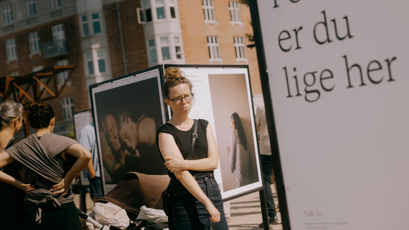 Fotoudstilling giver plads til samtaler om døden, sorgen og kærligheden