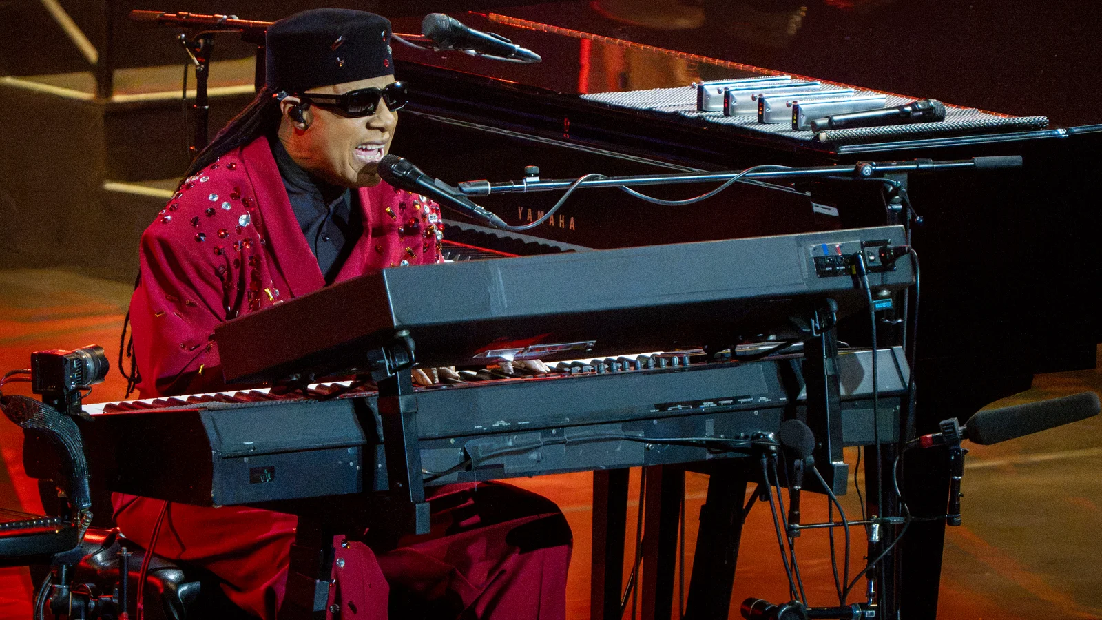 Stevie Wonder spillede for en udsolgt Royal Arena i København på sin 50-års jubilæumsturné for Songs in the Key of Life