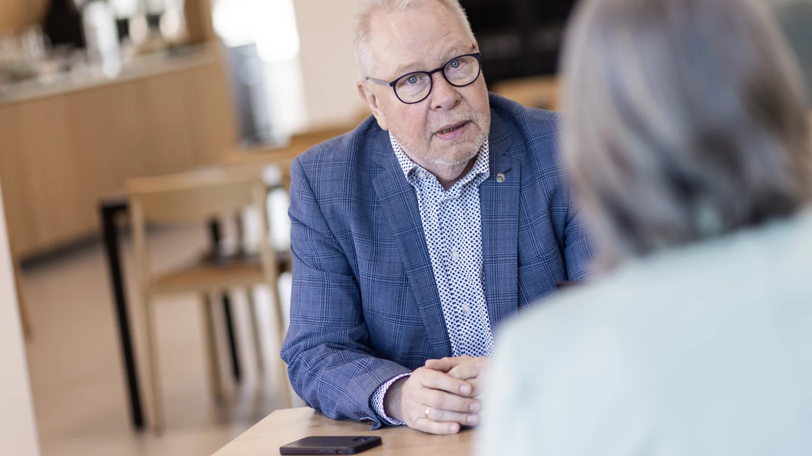 Handelsvirksomheder fylder næsten tre gange så meget blandt virksomheder, der søger hjælp