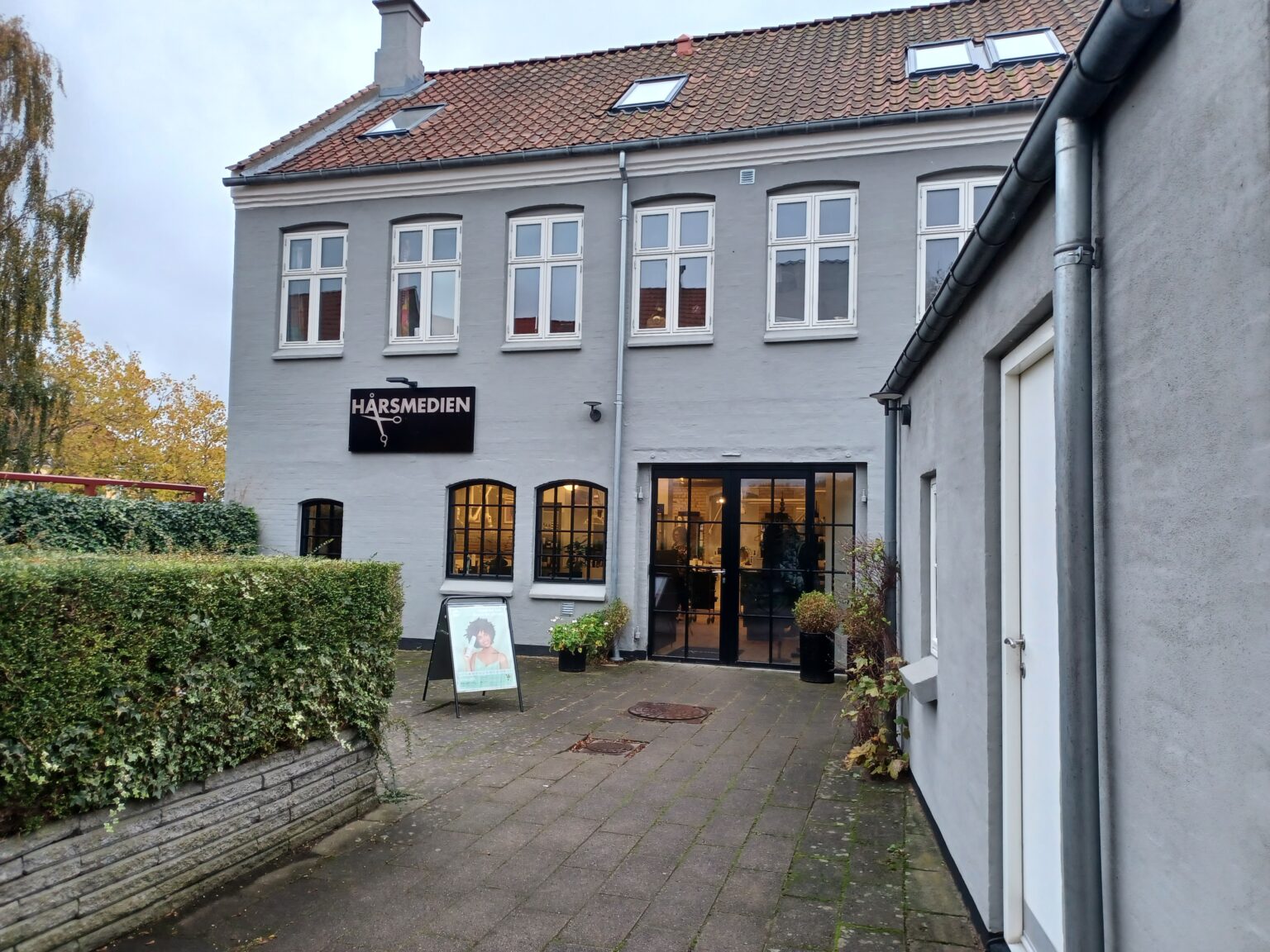 Image 1